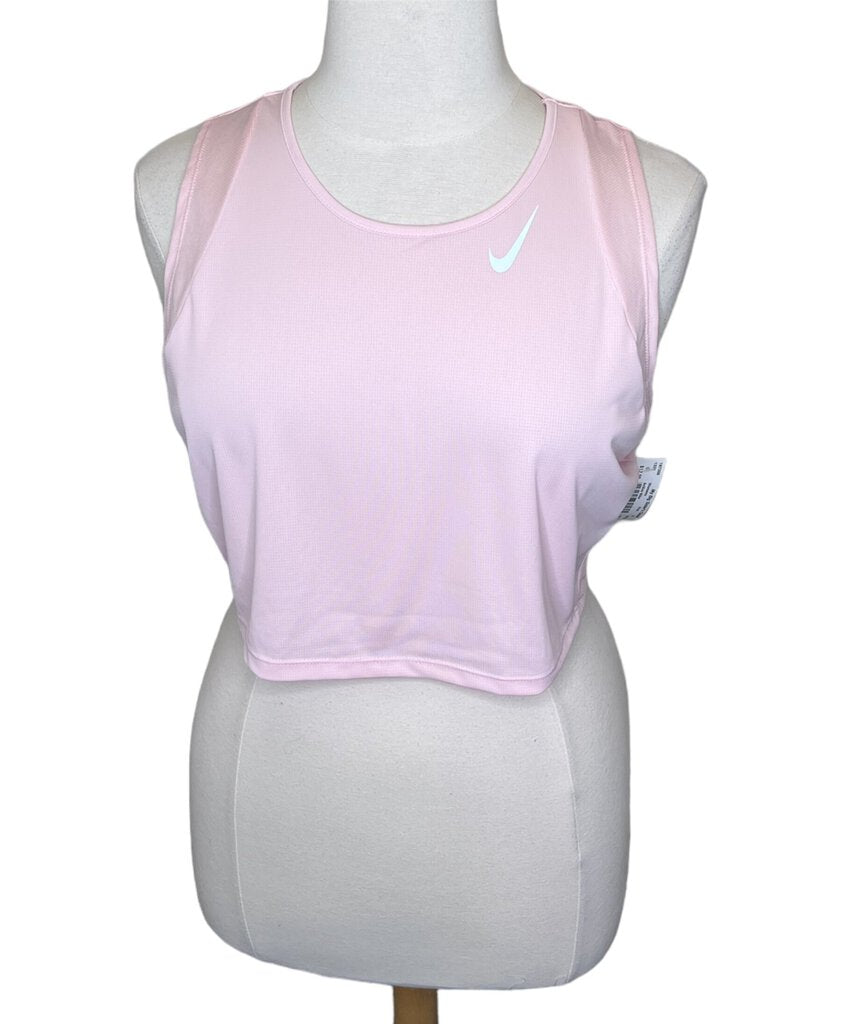 Active Nike Top