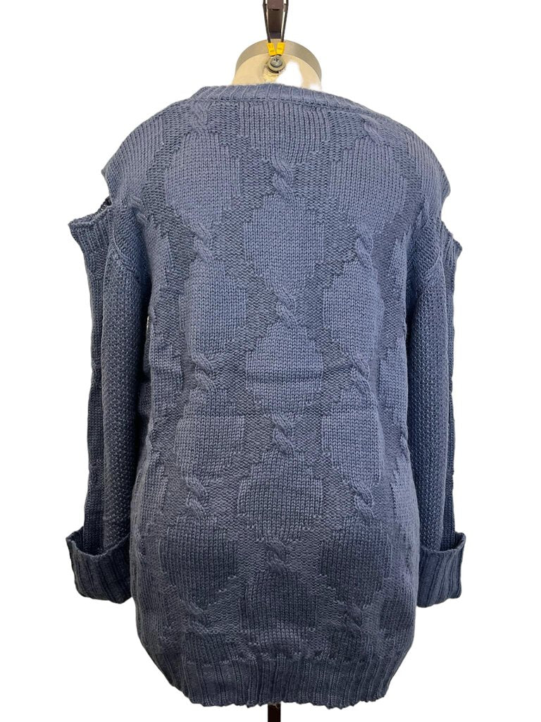 Davi & Dani Size 2X cold Shoulder Sweater