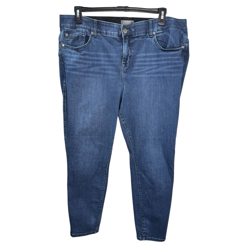 Torrid Size 22 Short