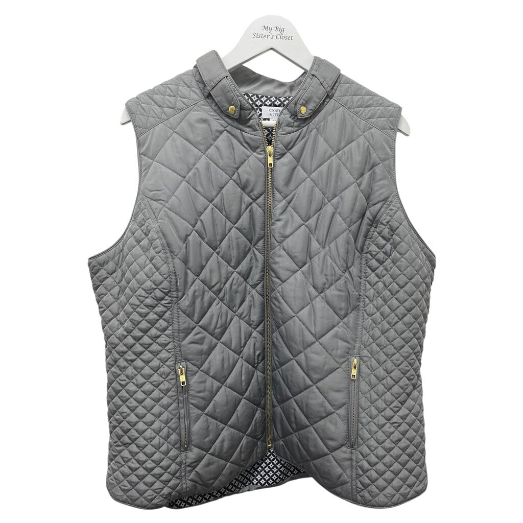 Crown & Ivy XXL Vest