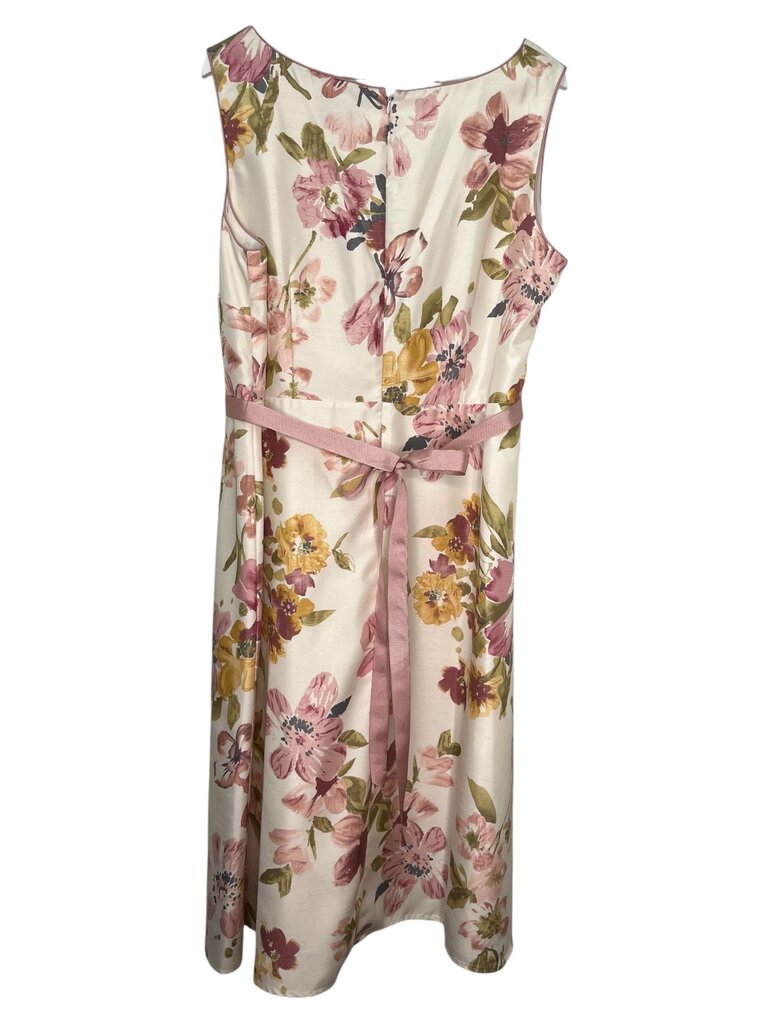 Jessica Howard 18W Dress... NWT...