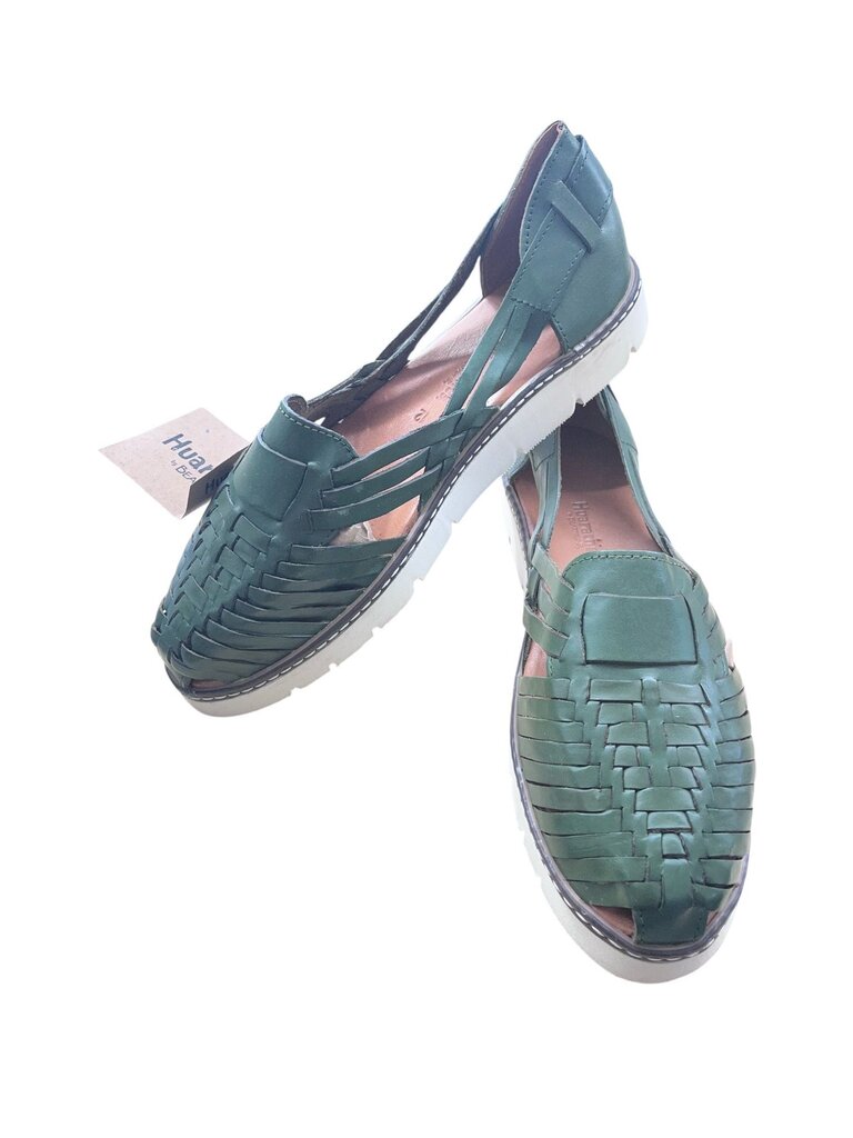 Huaraches Bear Paw... NWT