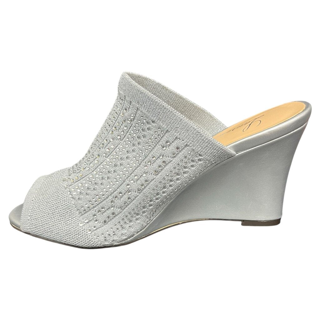 Lauren Lorraine 7.5... NWOT