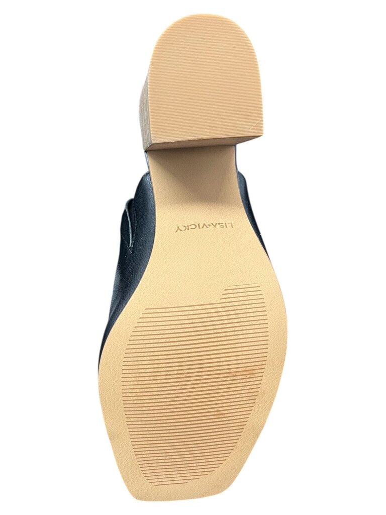 Lisa Vicky 9.5 Shoes... New Without Tags