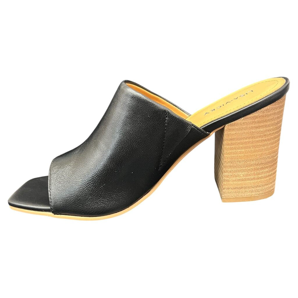Lisa Vicky 9.5 Shoes... New Without Tags