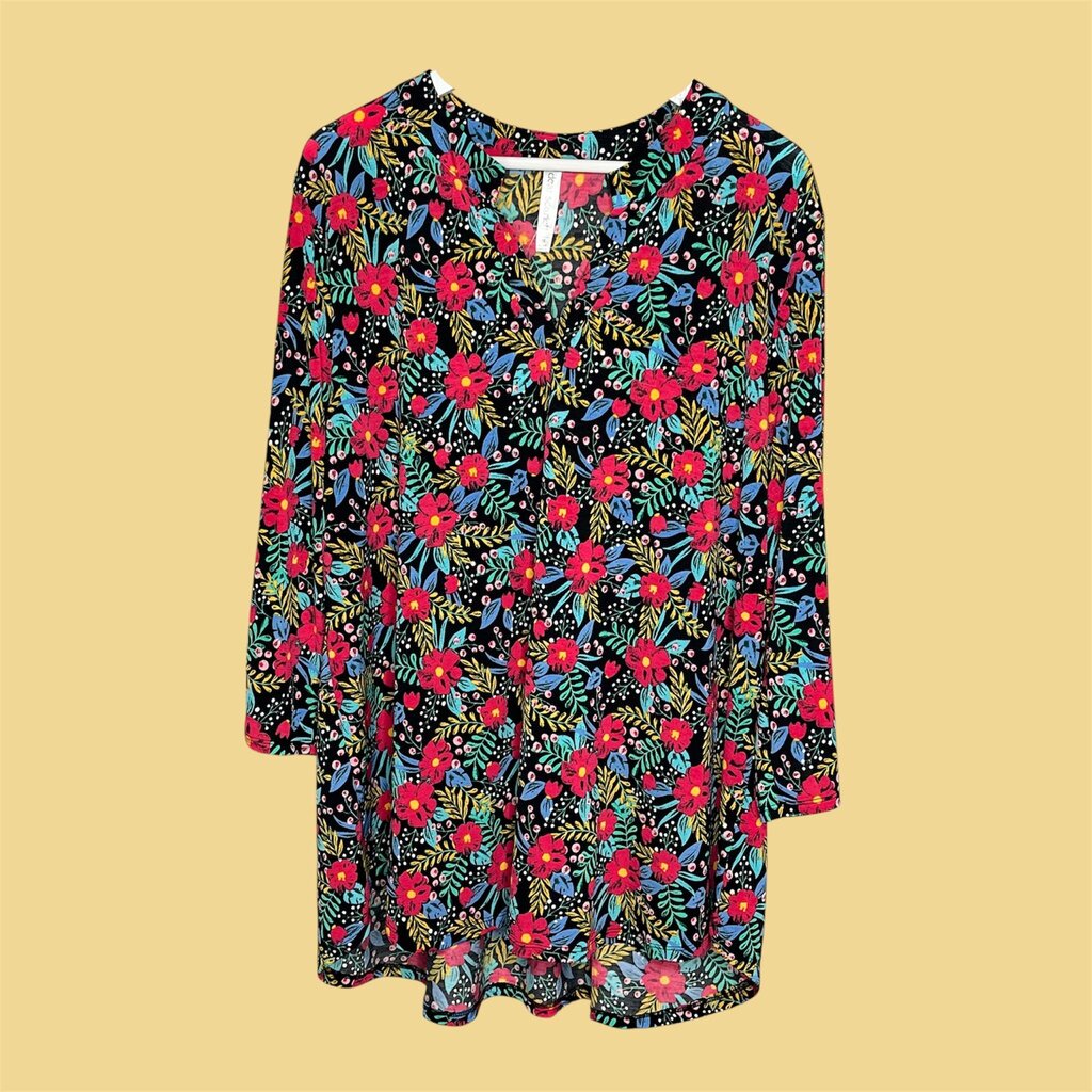 Dear Scarlett 3X Top..nwt