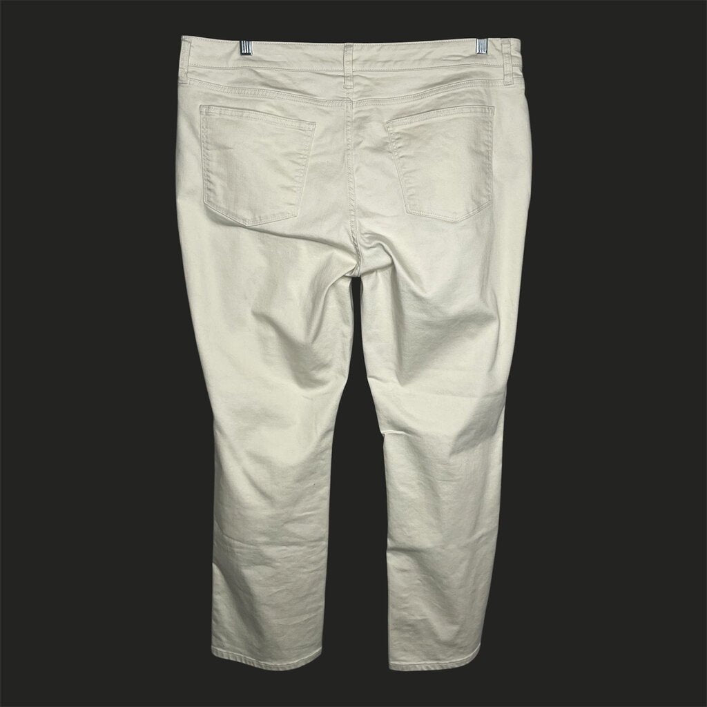 St John's Bay 18W Jeans