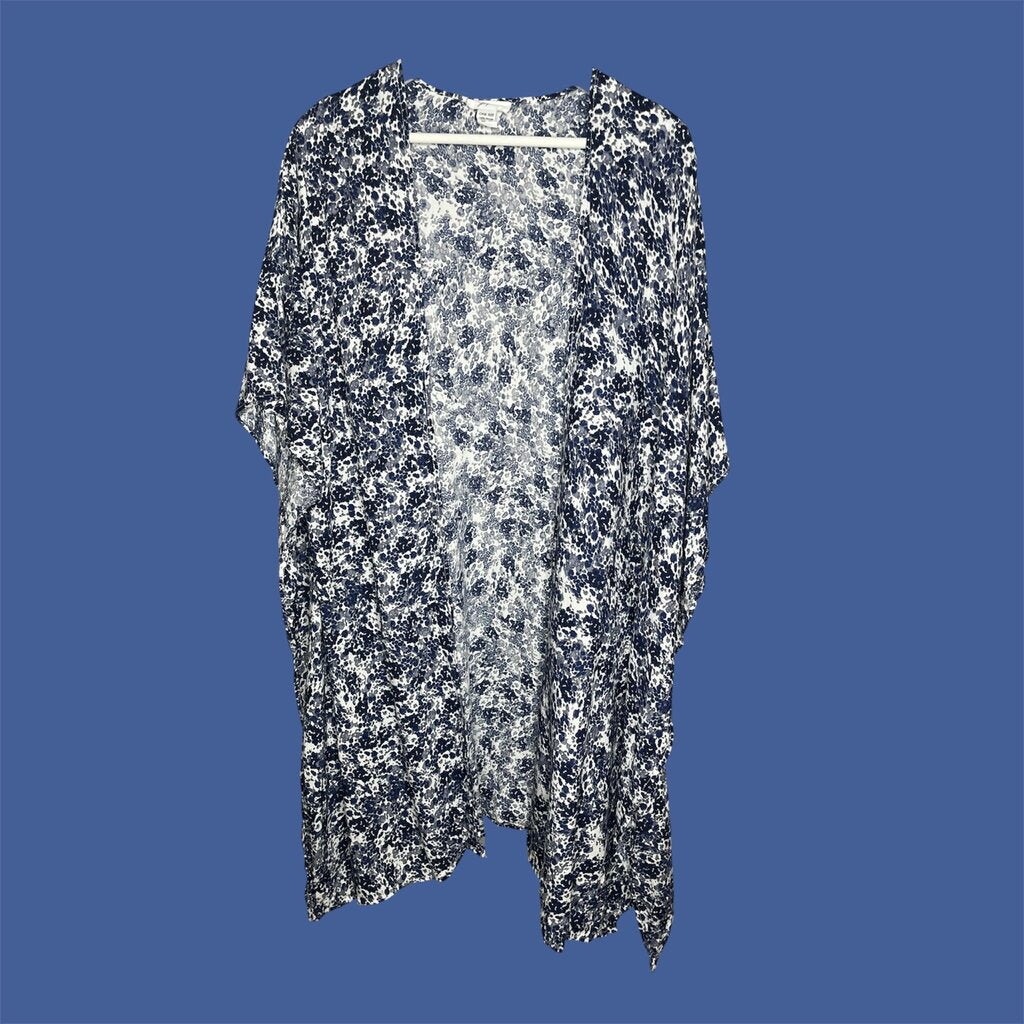 Japna One Size Shrug