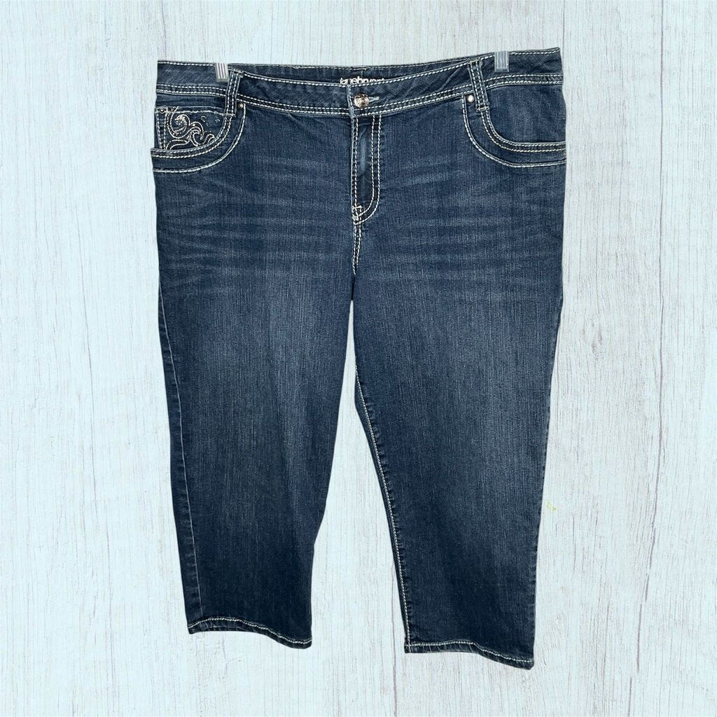 Lane Bryant 20 Capris