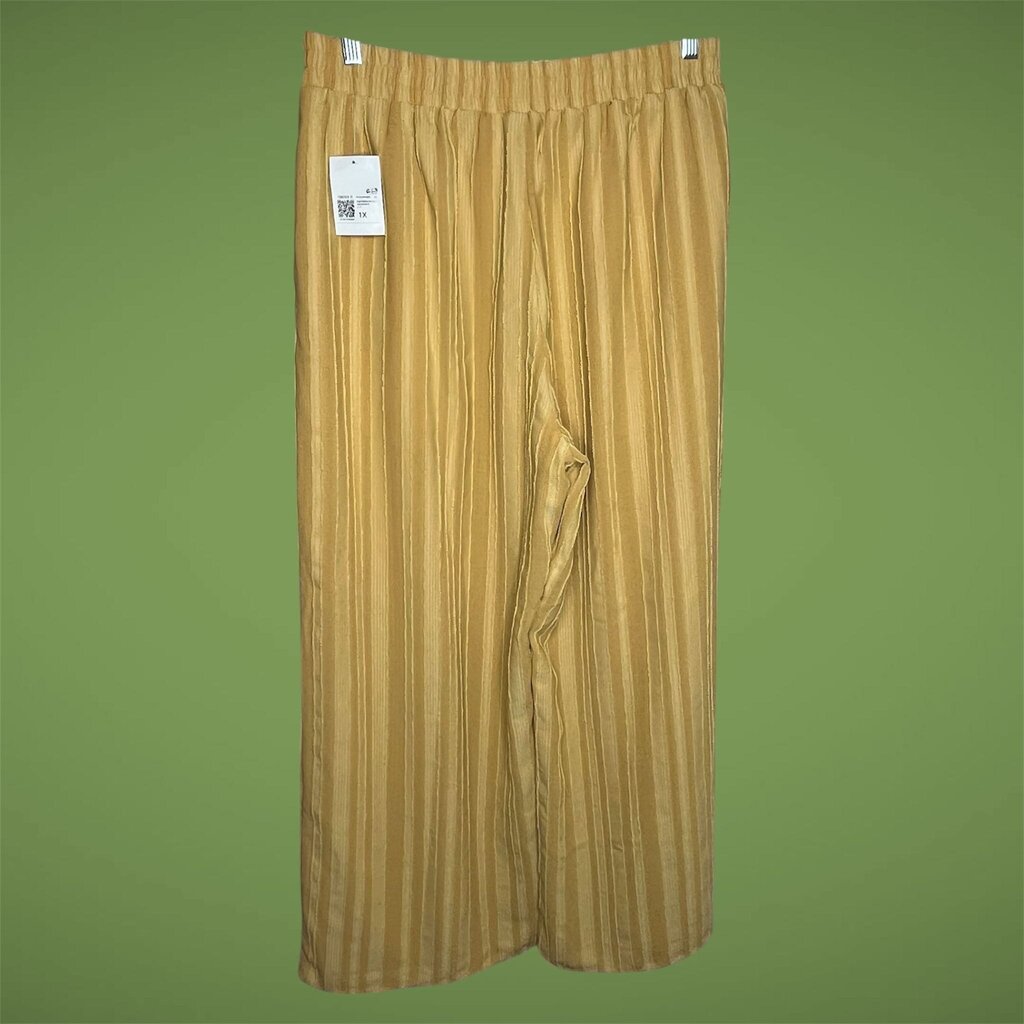 Forever 21 1X Pants... NWT
