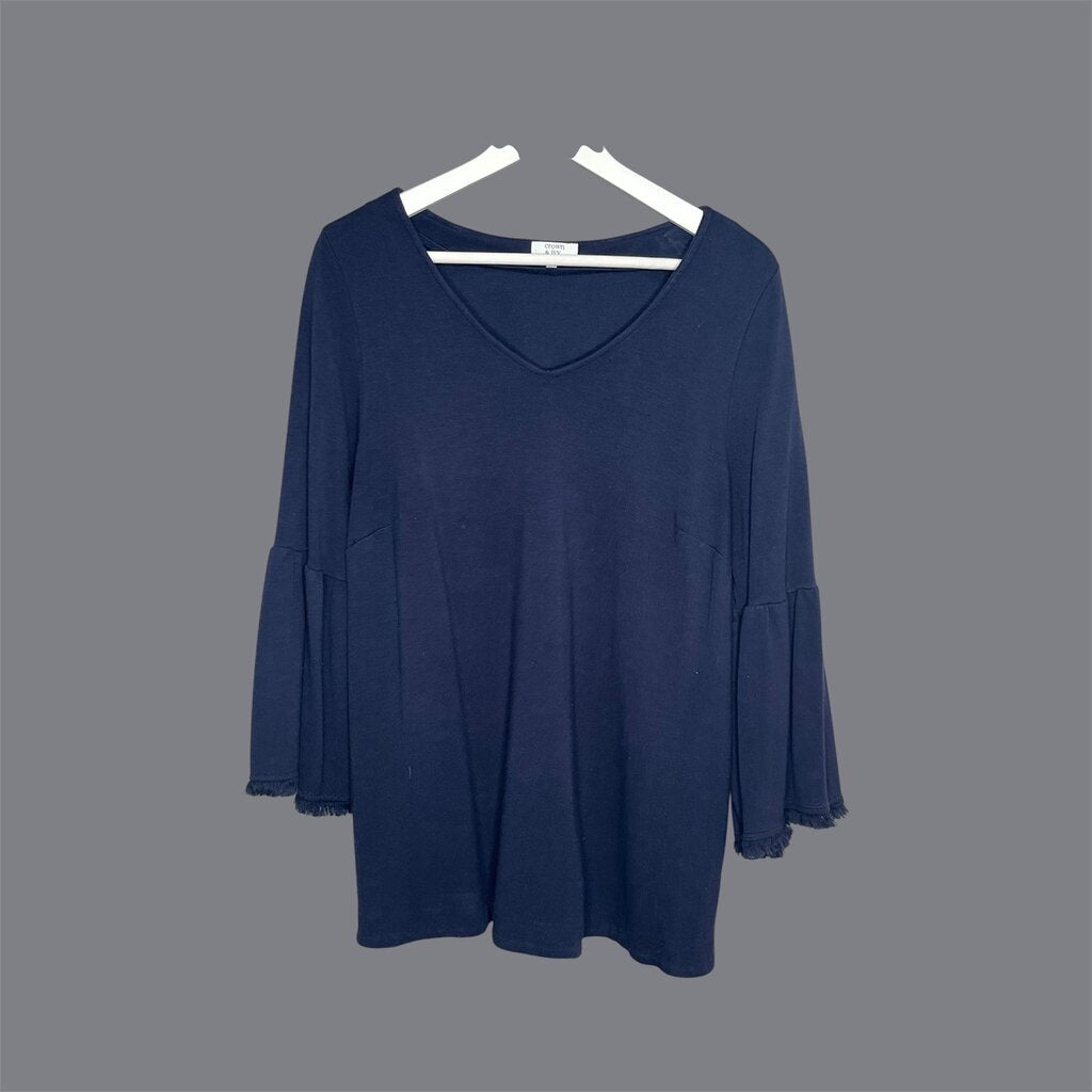 Crown & Ivy OX Top
