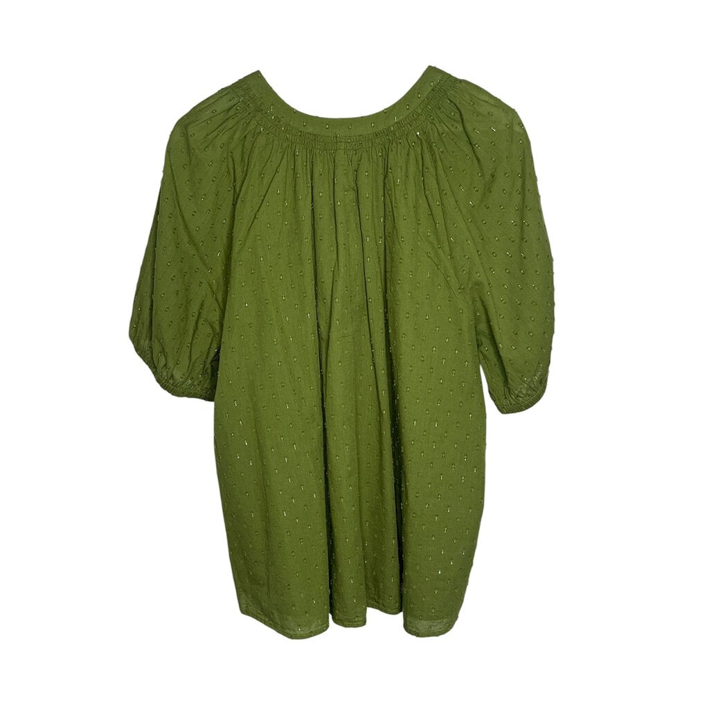 Crown & Ivy 2X Top
