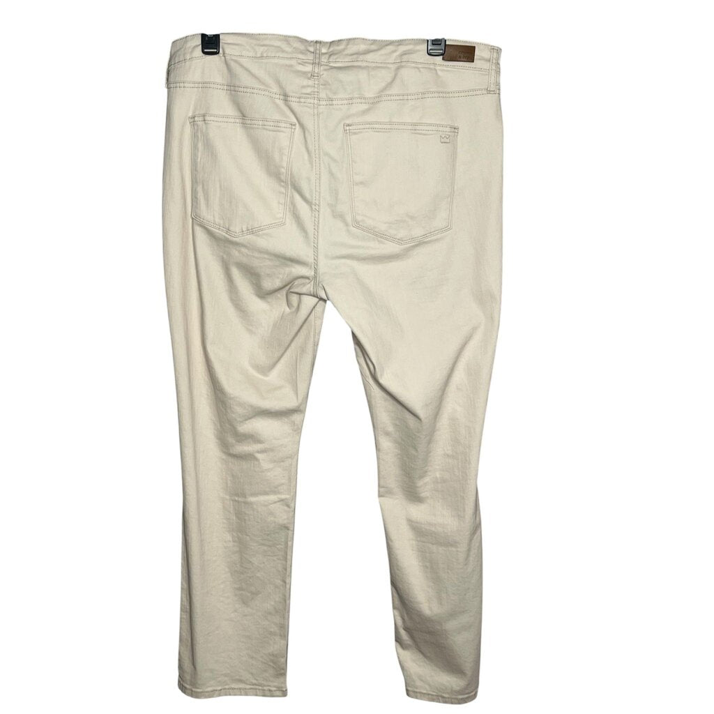 Crown & Ivy 16W Pants