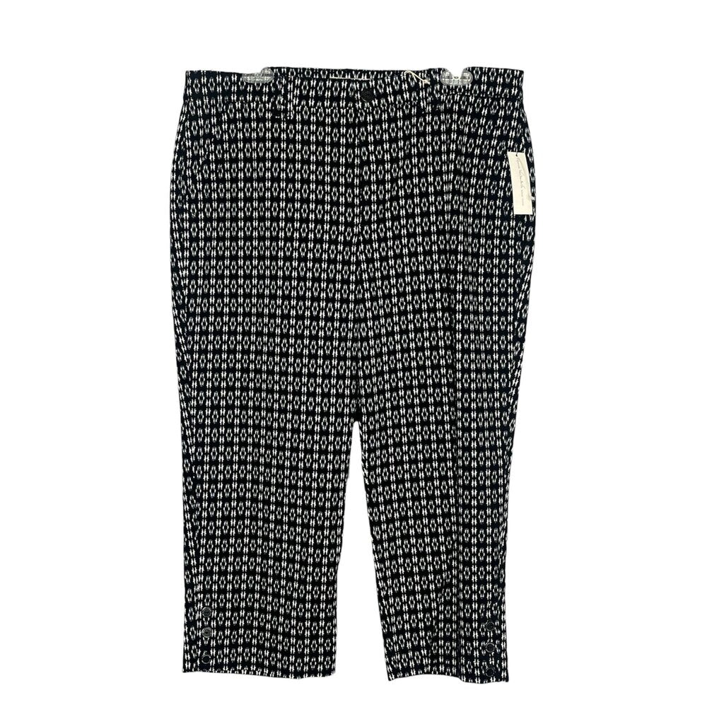 Gloria Vanderbilt Size 14 Capris..msrp 48.00