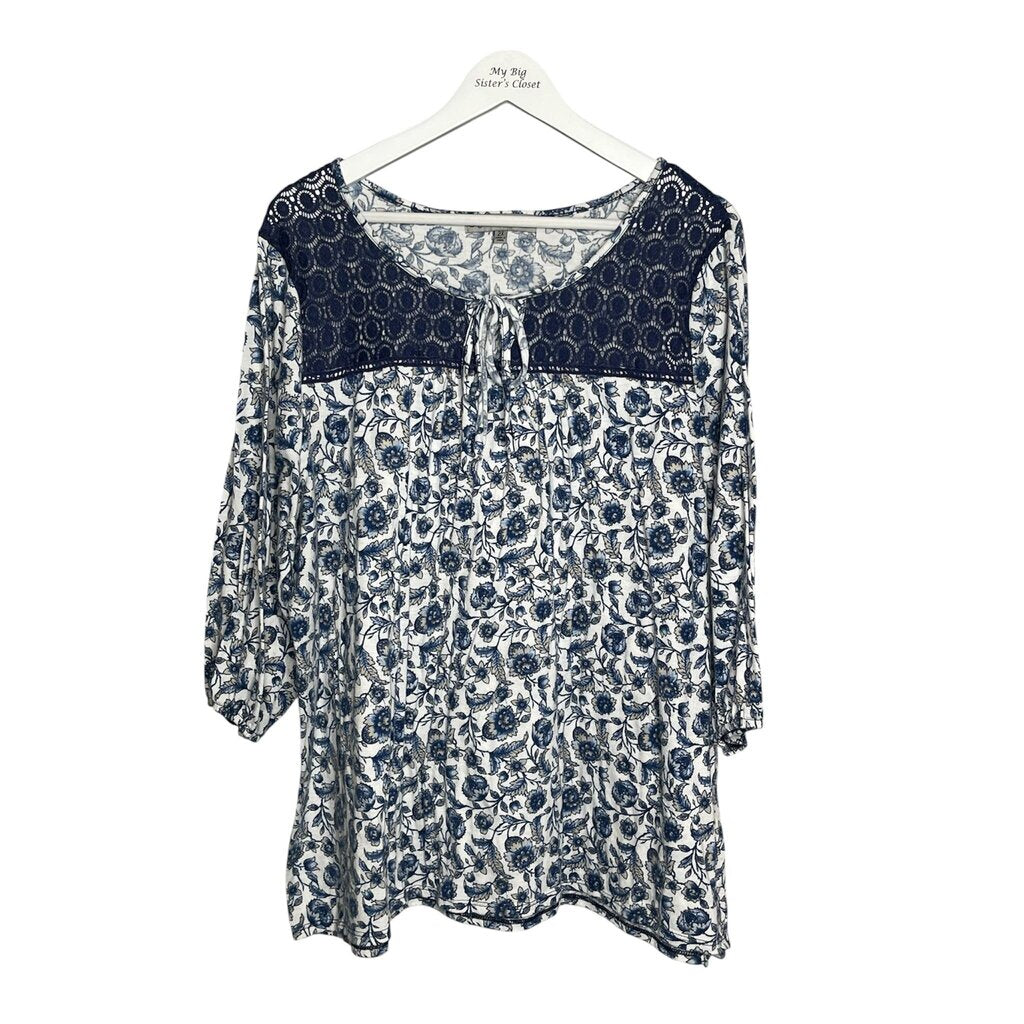 Absolutely Famous 2X Top
