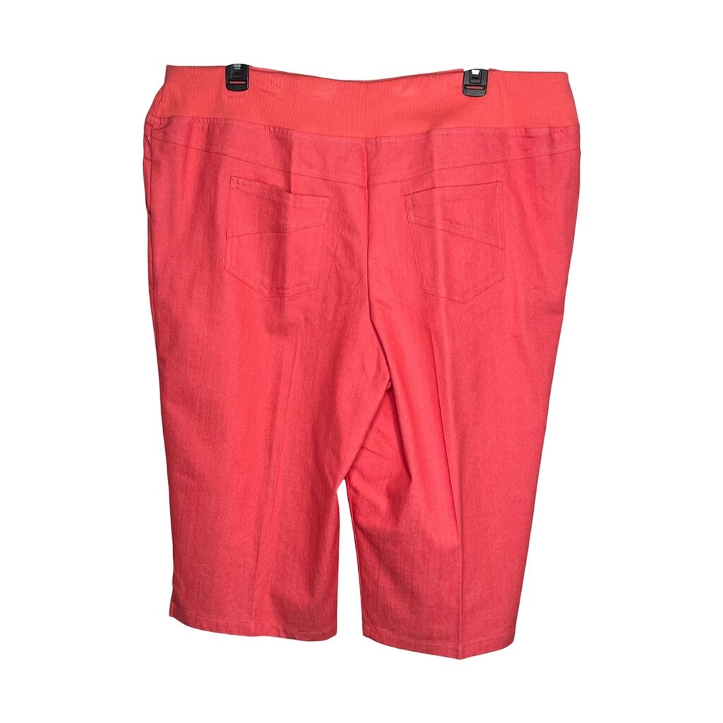 Southern Lady 16 Capris..nwt
