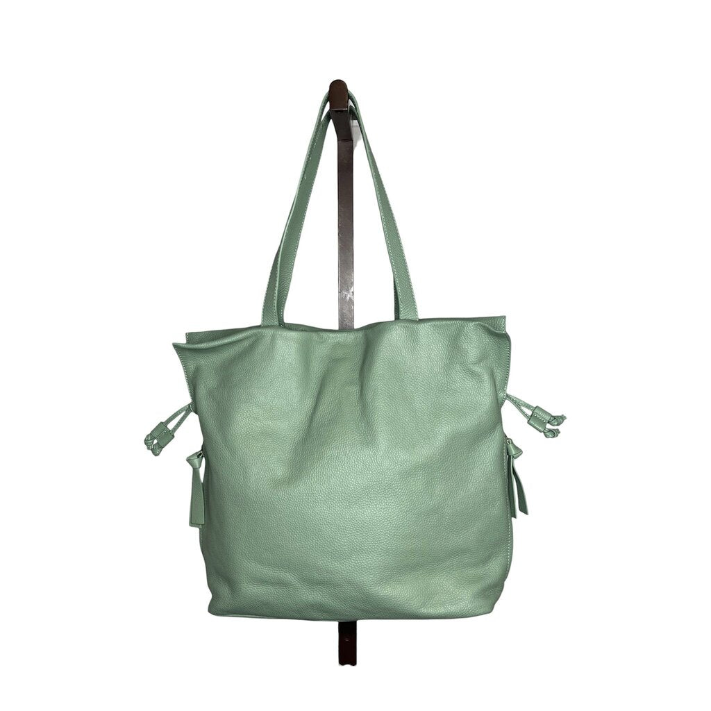 Tote Le Mond Purse... NWOT... MSRP $595