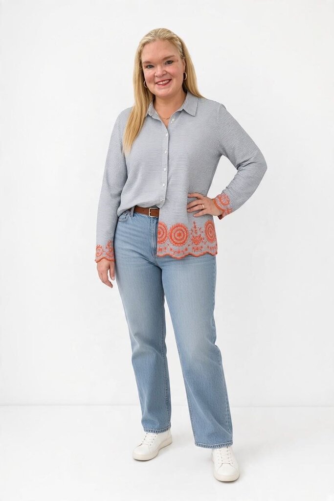 Crown & Ivy XL Top
