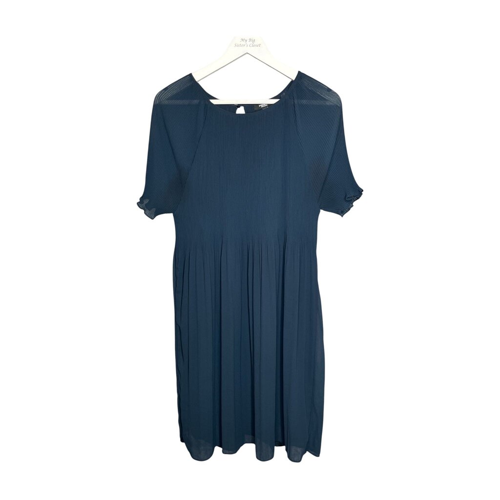 Premise XL Dress