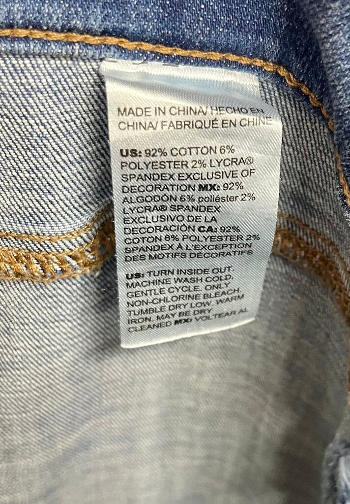 Chico's 3.5/18 Jeans