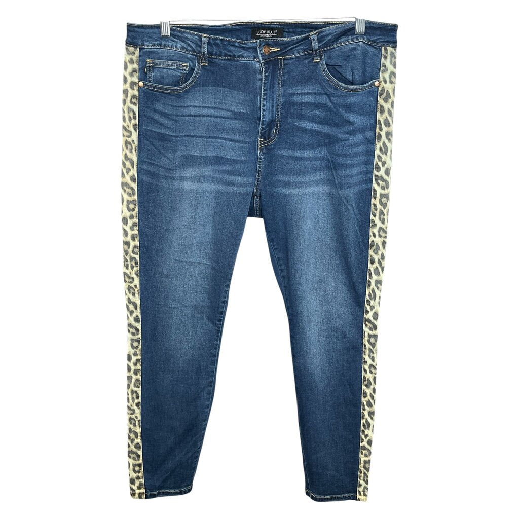 Judy Blue 20W Jeans