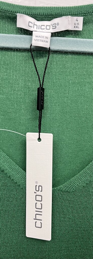 Chico's 4 (XXL) Top… NWT... MSRP $79.50