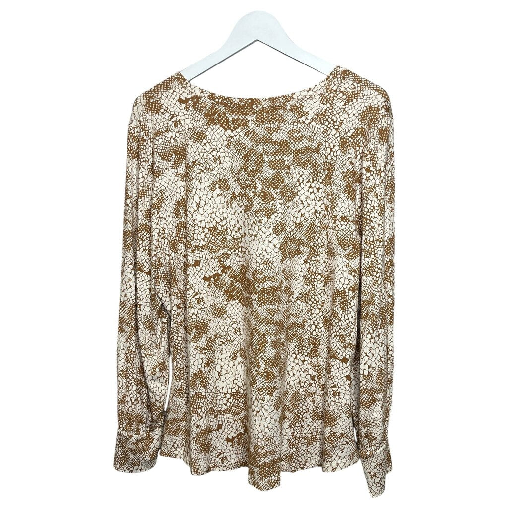 Chico's 4 (XXL)... NWT... MSRP $69.50