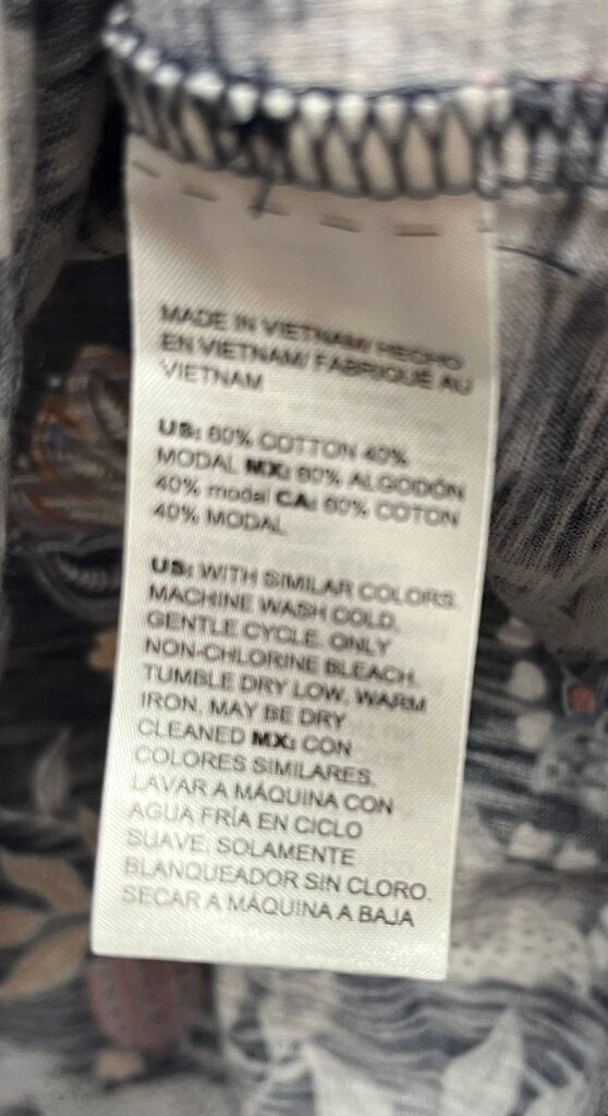 Chico's 4 (XXL) Top