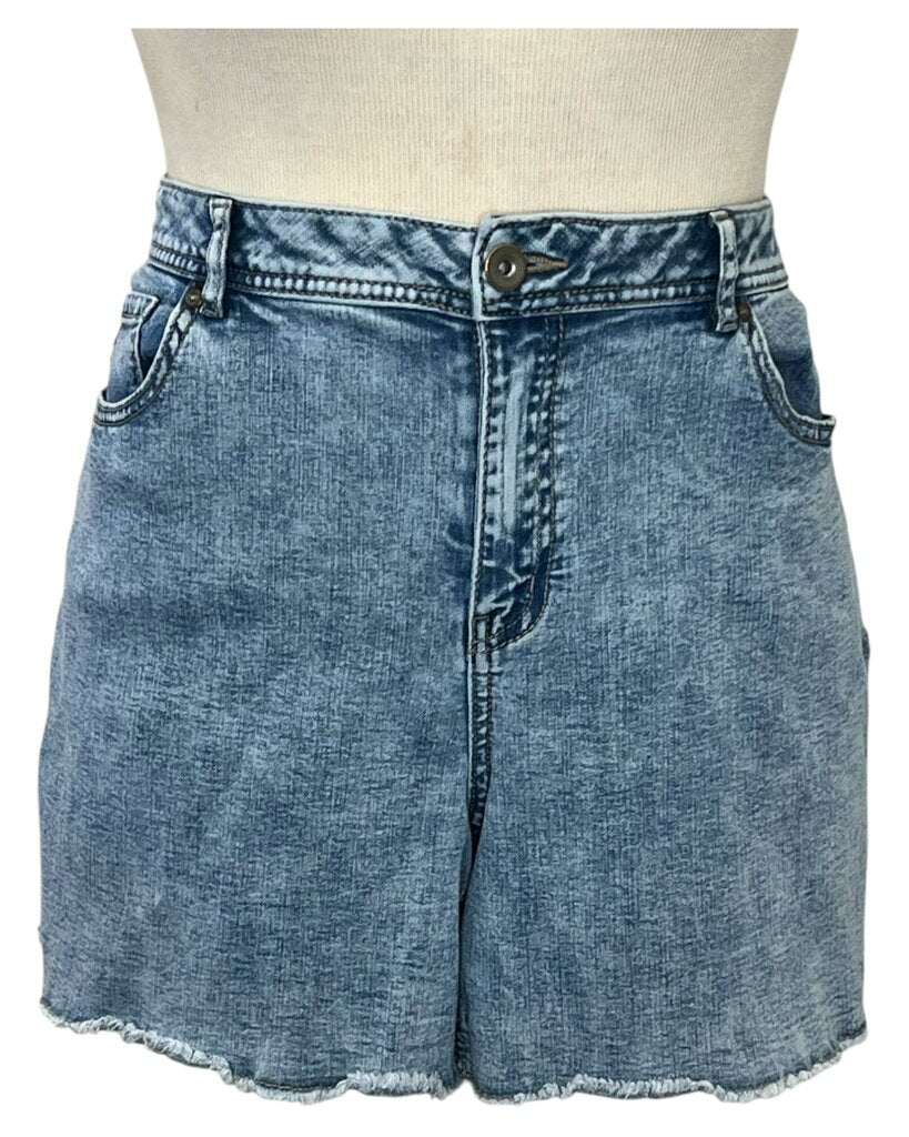 Cato 18W Shorts