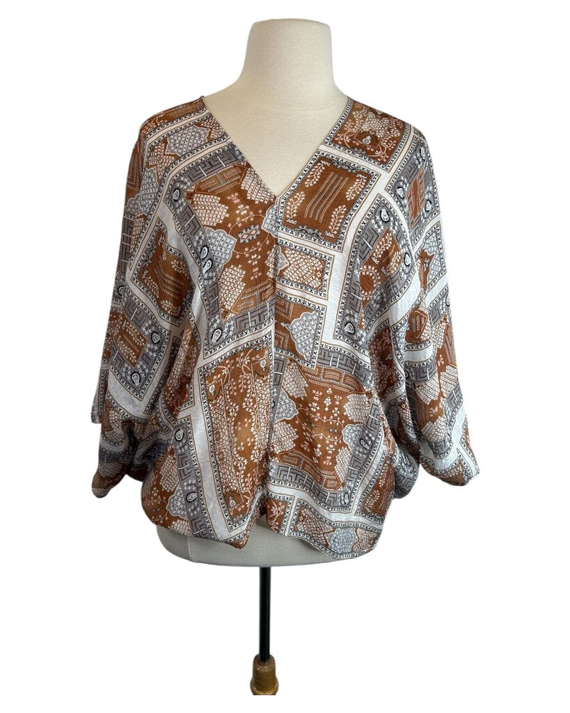 Suzanne BetronSimple 4X Top