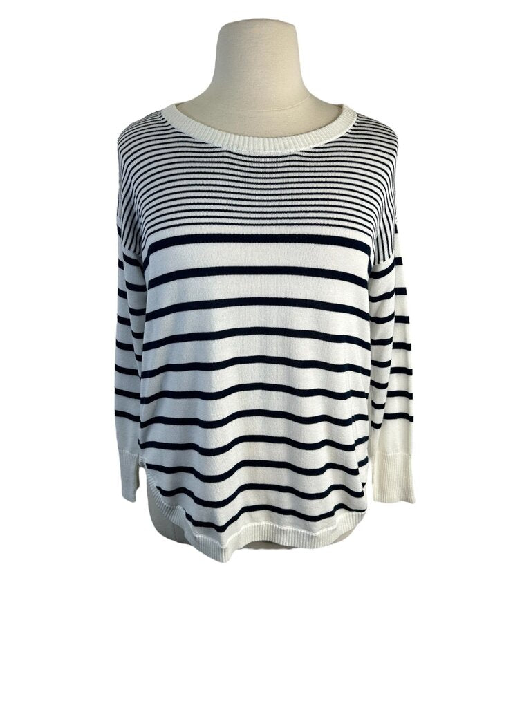 Crown & Ivy XXL Top