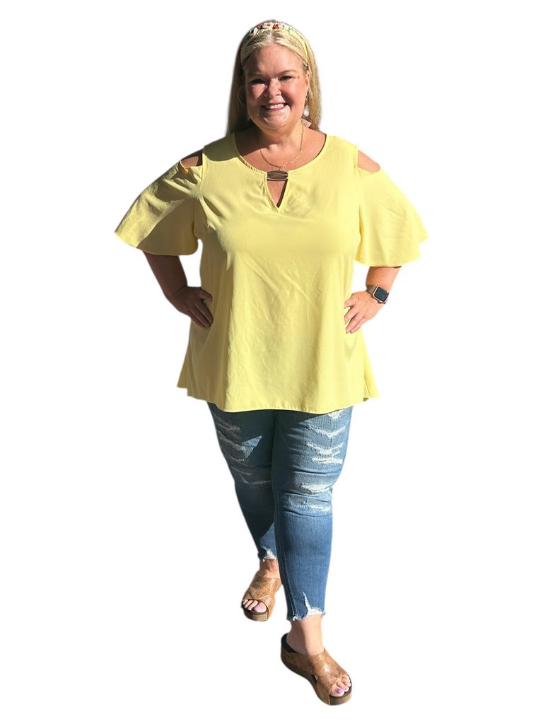 Torrid 22 Short Bombshell Skinny