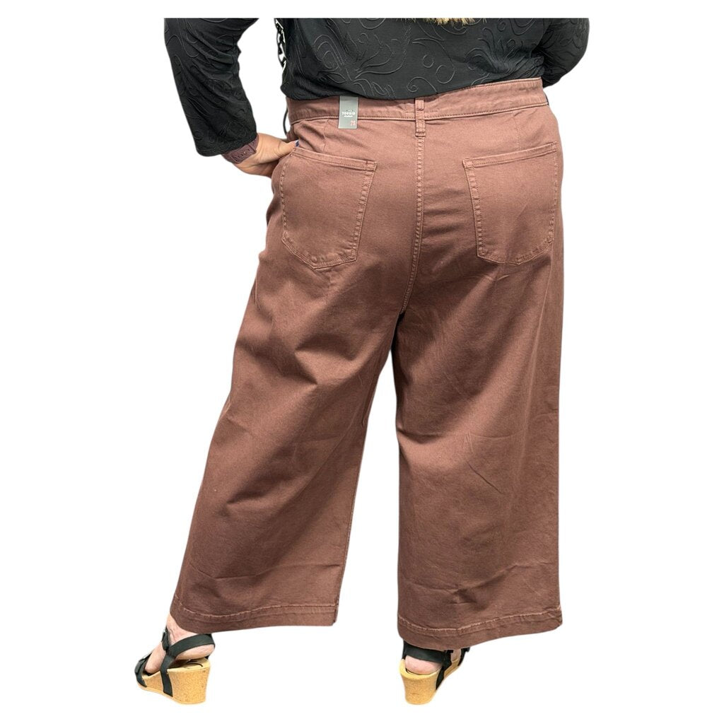 Torrid Jeans Size 28