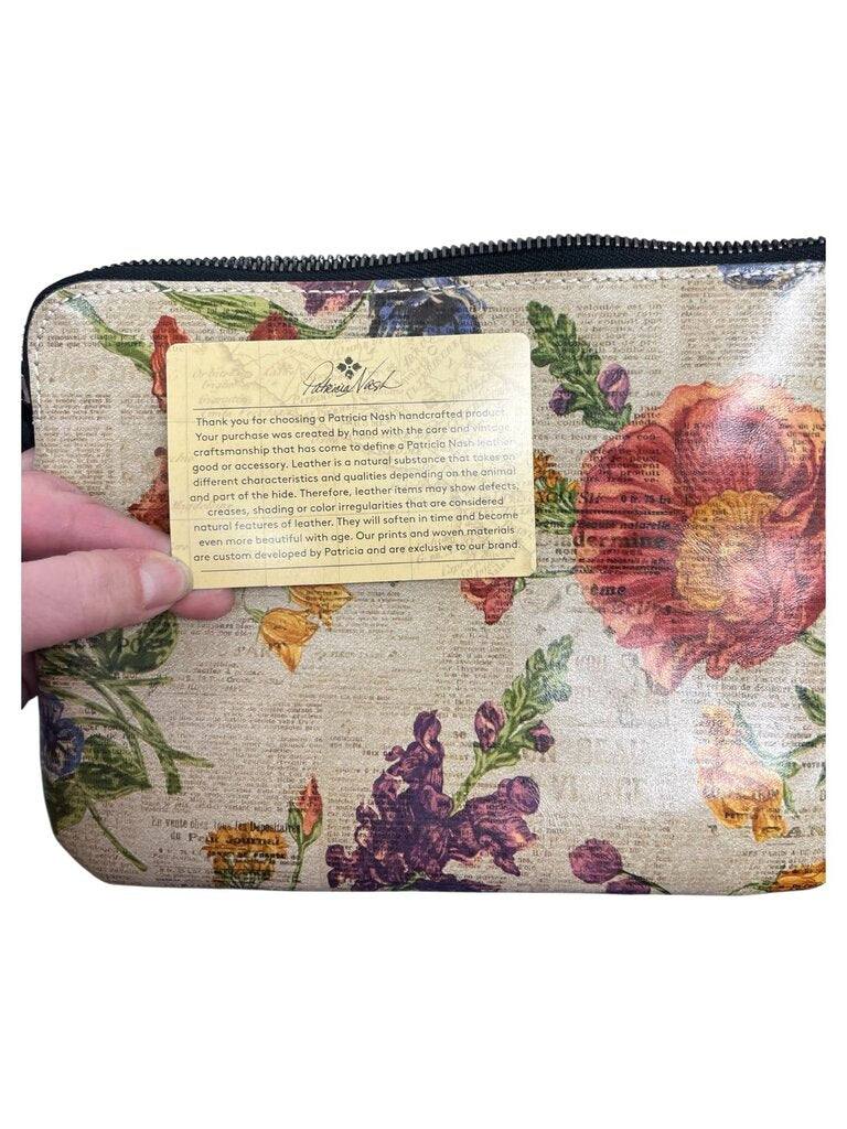 Patricia Nash Wristlet