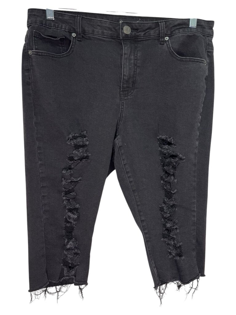 Fashion to Figure 16 Shorts