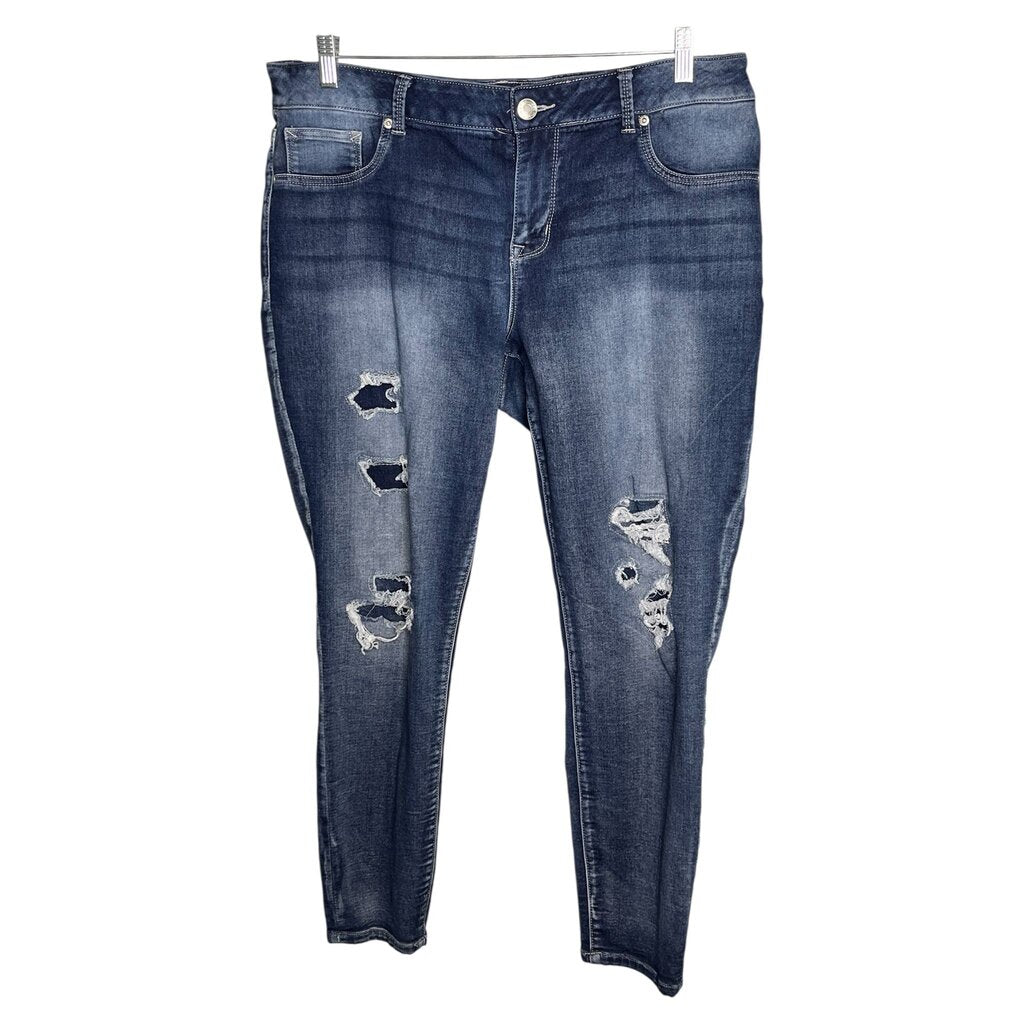 Maurices 18W Jeans
