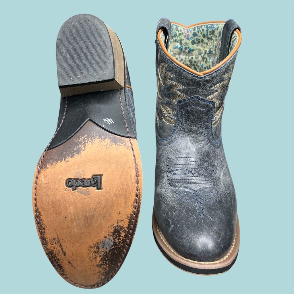 Laredo 8.5 Boots