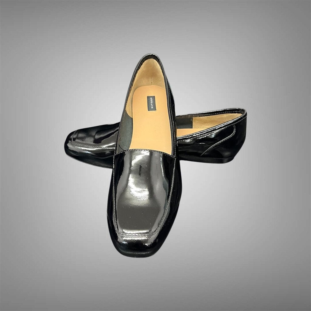 Array 9 Shoes
