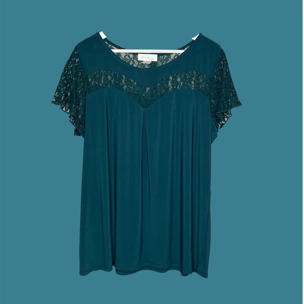 Emma & Olive Size 1X Top