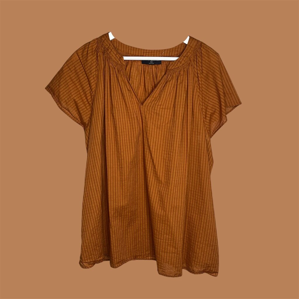 Lane Bryant 18/20 Top