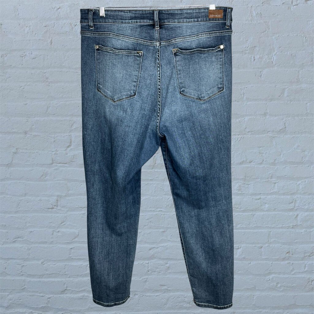 Judy Blue 20W Jeans
