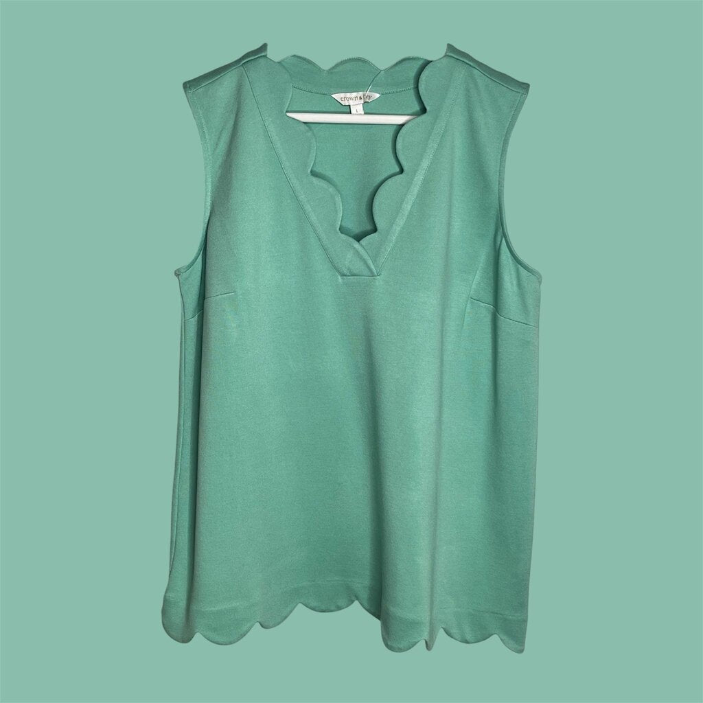 Crown & Ivy L (14) Top