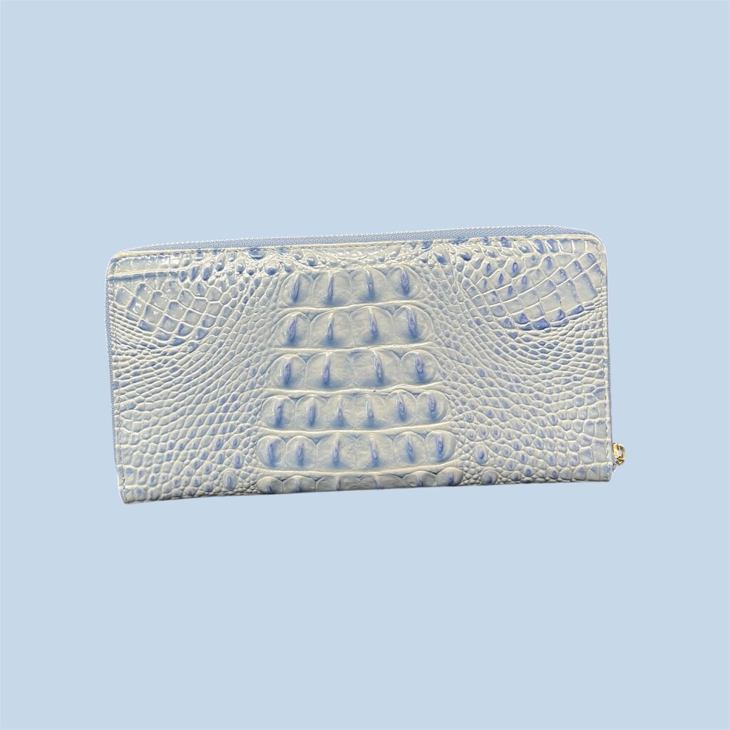 Brahmin Clutch... NWT... MSRP $175