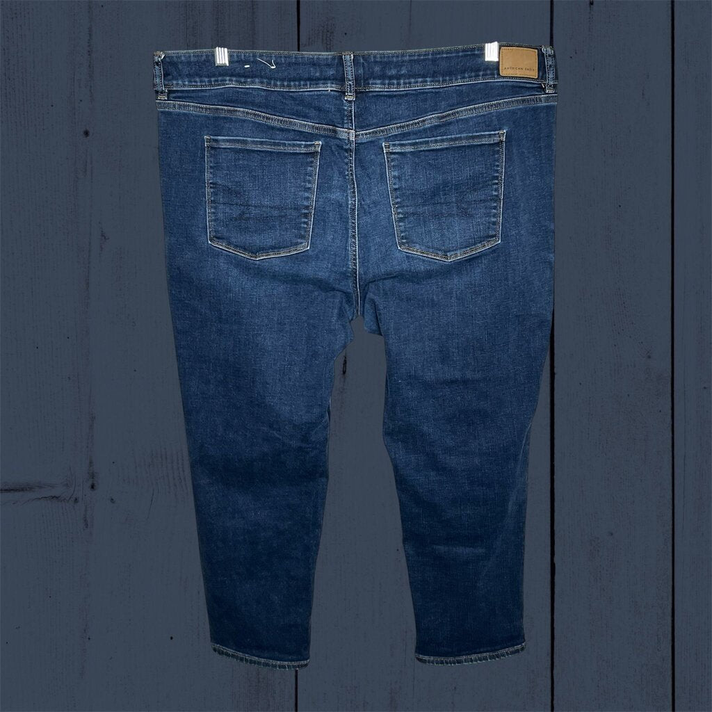 American Eagle 22 Crop Jeans