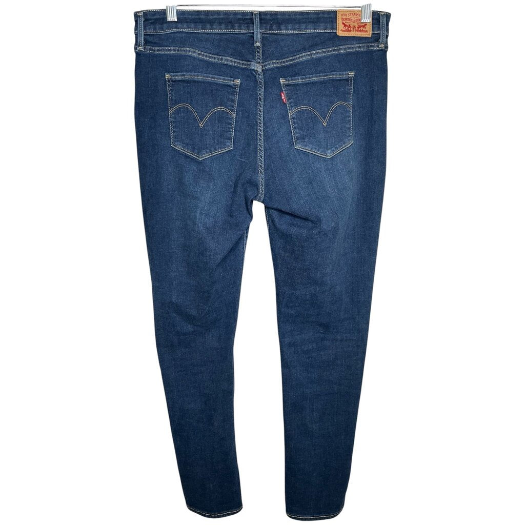 Levis 18 Jeans