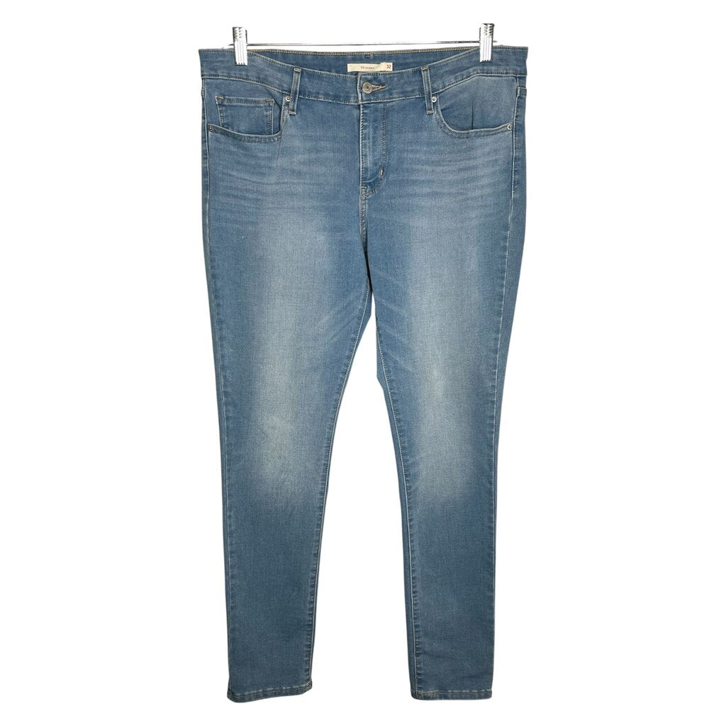 Levis Size 32 (14/16) Jeans