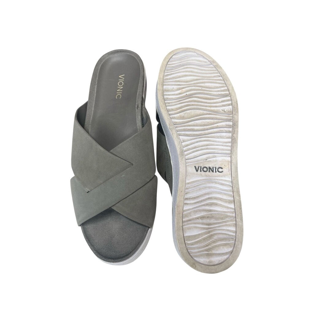 Vionic SZ 9.5 Sandals