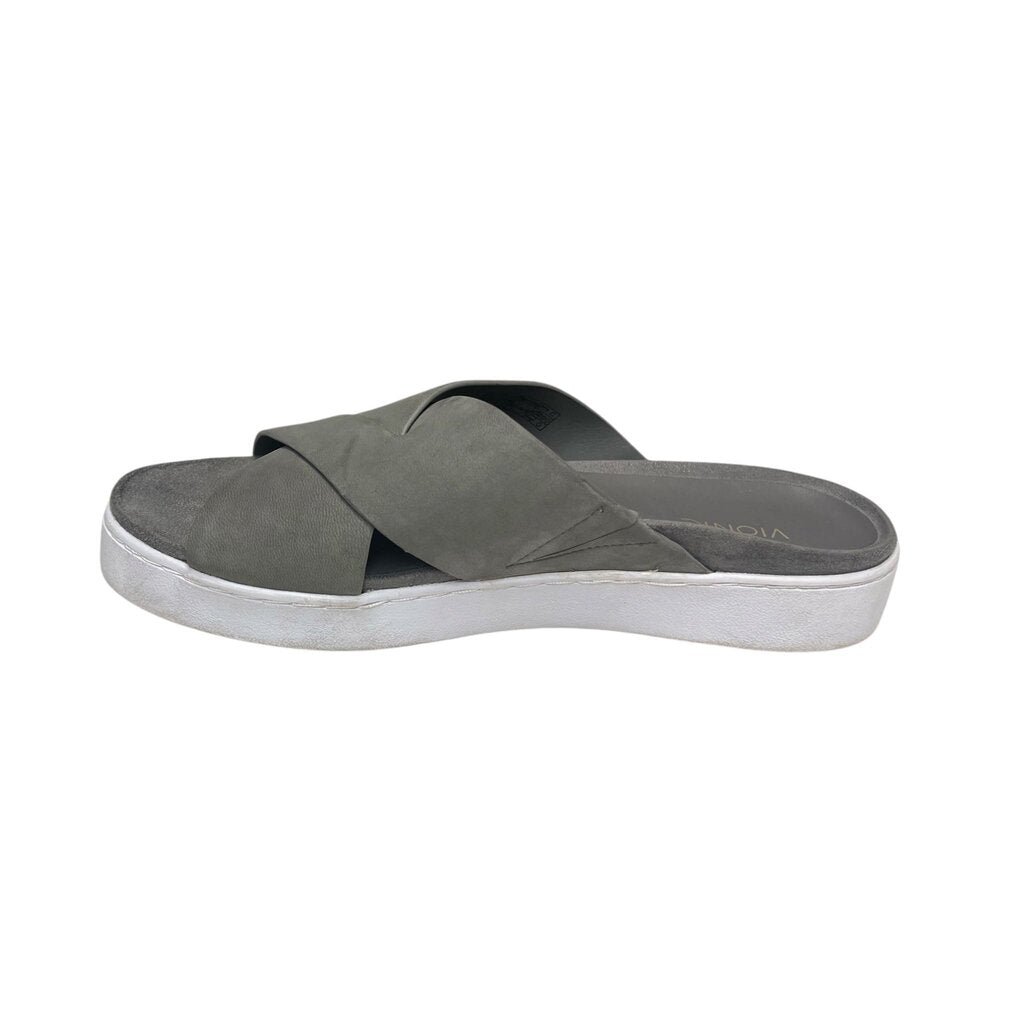 Vionic SZ 9.5 Sandals
