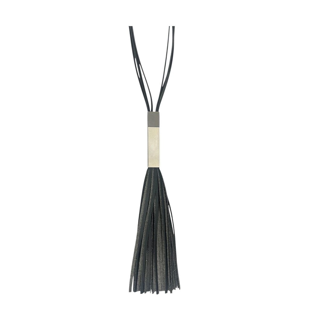 Versona Tassel Necklace