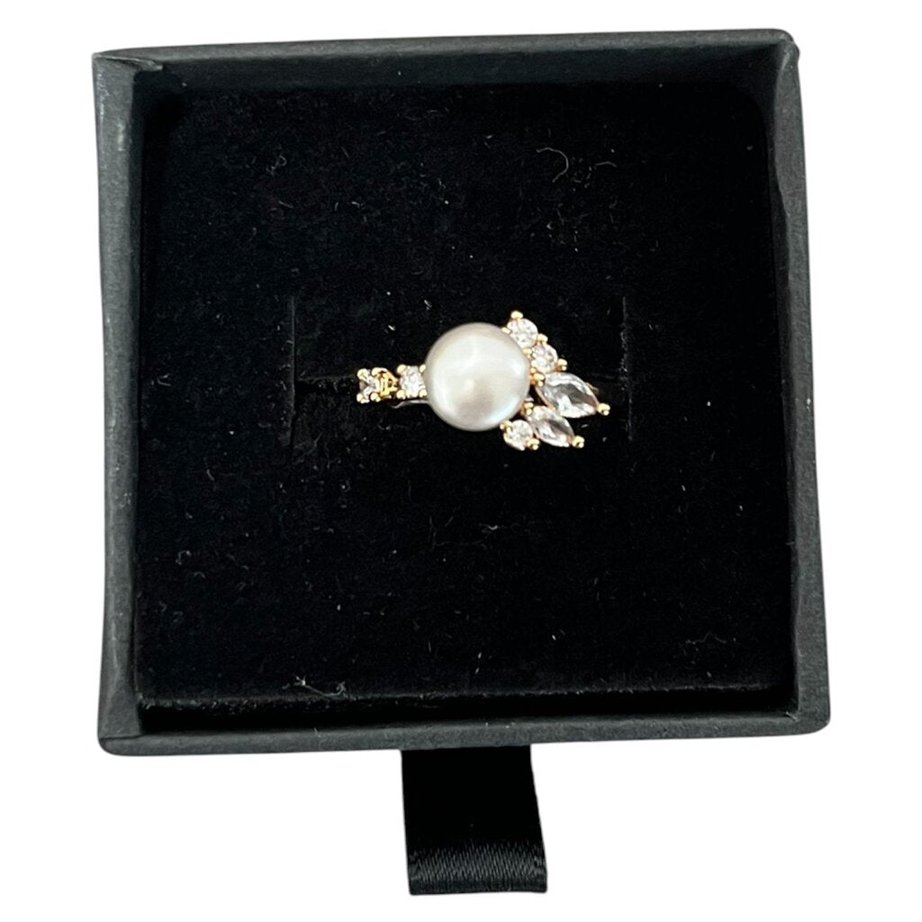 Bomb Party Ring... NWT... MSRP $108